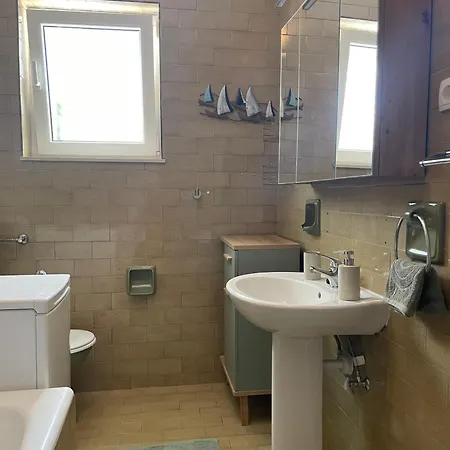 Vartal Супетар