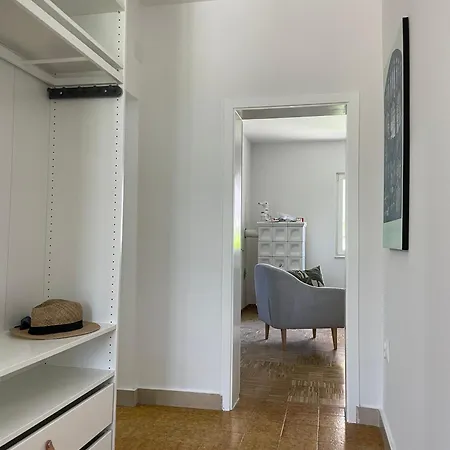 Apartment Vartal Supetar