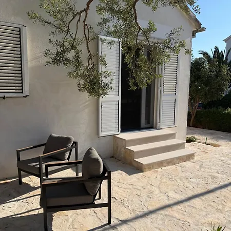 Vartal Apartman *