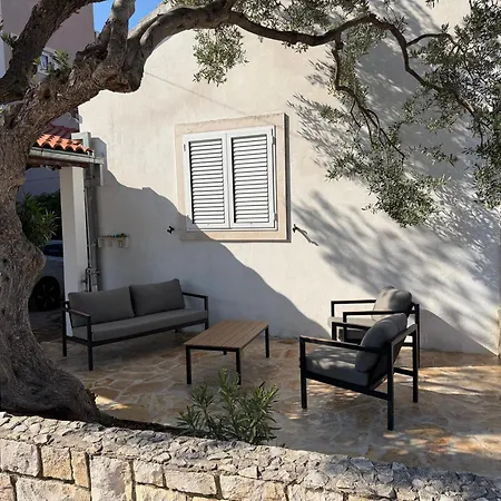 Apartamento Vartal