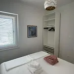 Vartal Appartement *